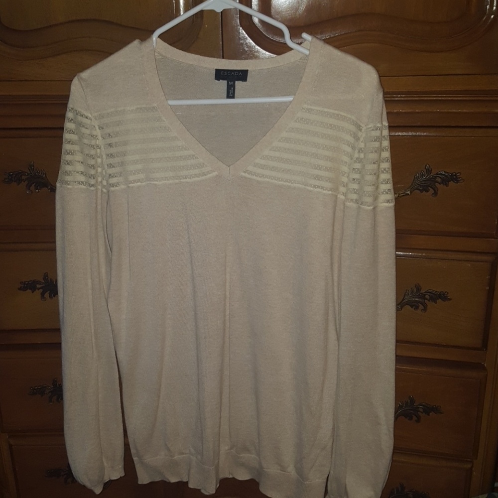 Blush Escada sweater